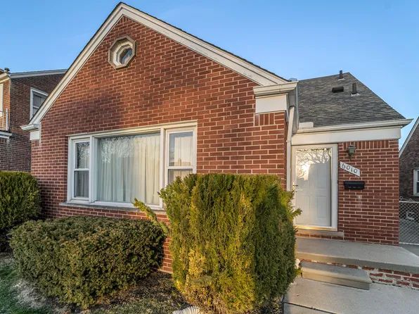 6010 Barrie St, Dearborn, MI 48126
