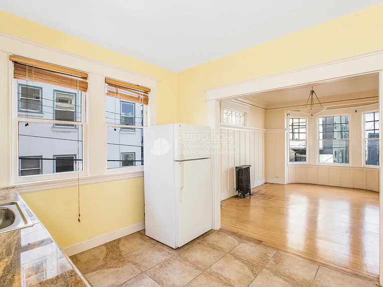 1041 Washington St #3 — Photo 9
