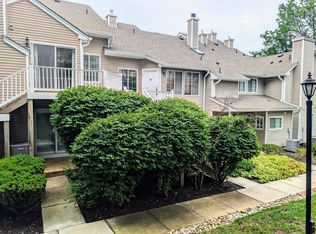 49 Morgan Ct, Bedminster, NJ 07921