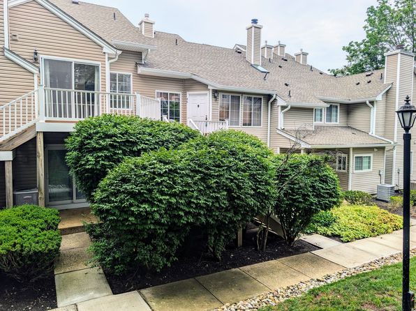 49 Morgan Ct #1
