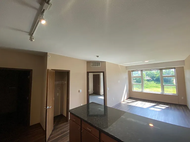 Capital View Apartments — Photo 32