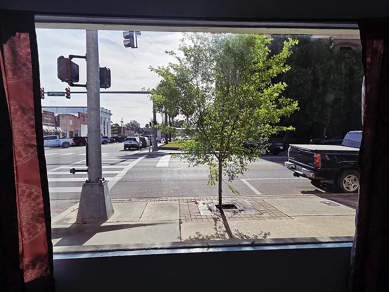 131 N Jefferson St — Photo 21