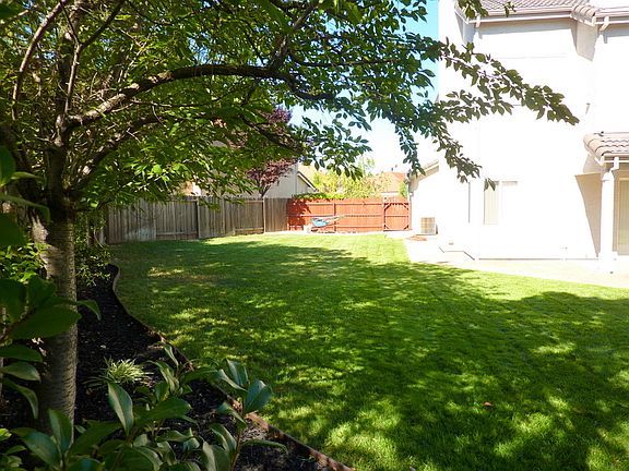 5th image of 2614 Swindon Ct