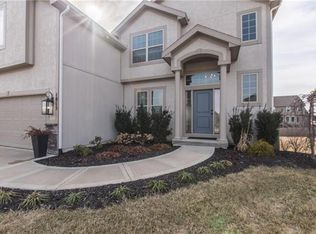 1815 NW 94th Ter, Kansas City, MO 64155