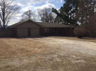 2890 Cemetery Rd, Harrison, AR 72601