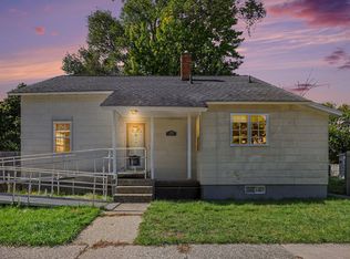 1286 Catherine Ave, Muskegon, MI 49442