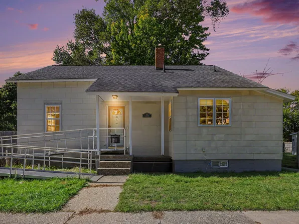 1286 Catherine Ave, Muskegon, MI 49442