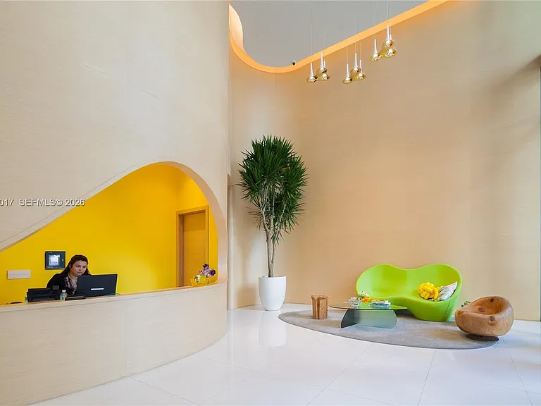 501 NE 31st St #Penthouse 4402 — Photo 25