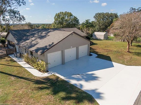 2nd image of 23 Miami Dr
