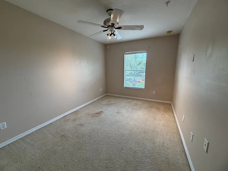 9434 Silver Buttonwood St — Photo 15