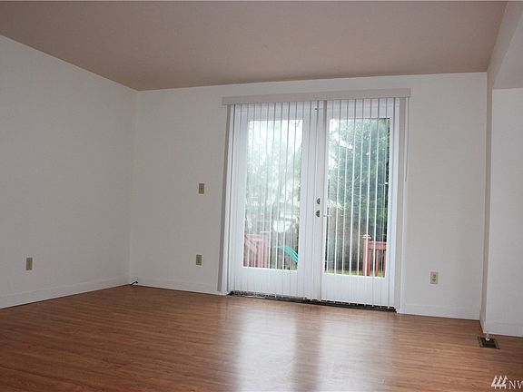 3rd image of 12411 NE 80th St