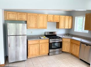 80-40 59th St FLOOR 3, Ridgewood, NY 11385