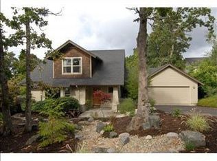 2645 Highland Oaks Dr, Eugene, OR