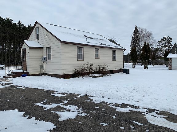 2nd image of 310 Lomond Dr NW