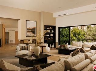 1751 Sunset Plaza Dr, Los Angeles, CA 90069