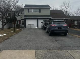 94 Stonewood Pl, Catasauqua, PA 18032