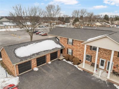 1222 W Maple St, North Canton, OH, 44720