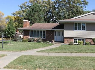 7418 N Patton Ln, Peoria, IL 61614