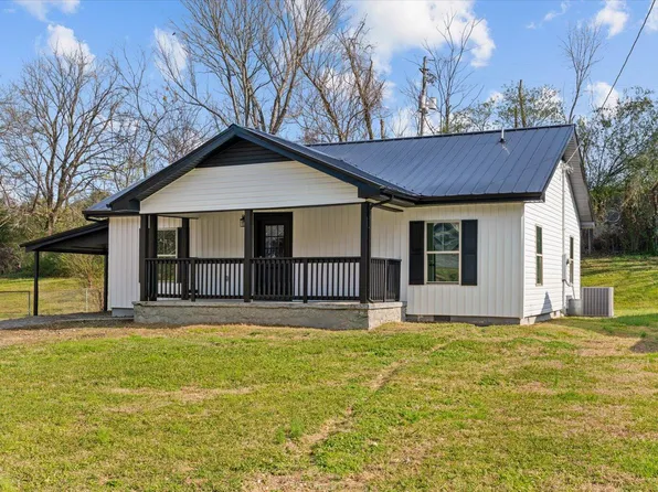 2215 Buchanan Rd SE, Cleveland, TN 37323