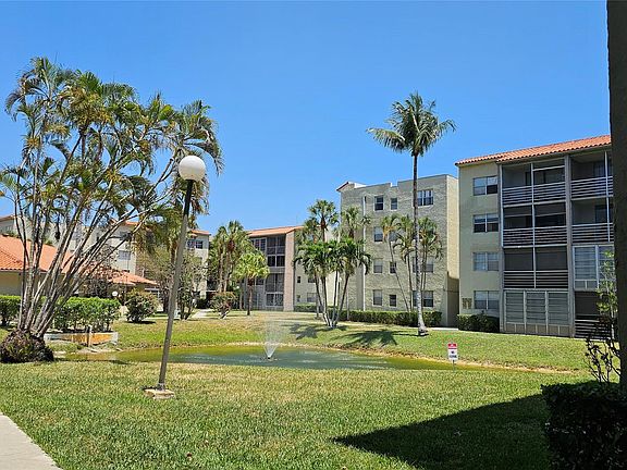 5th image of 1810 SW 81 Avenue #2302