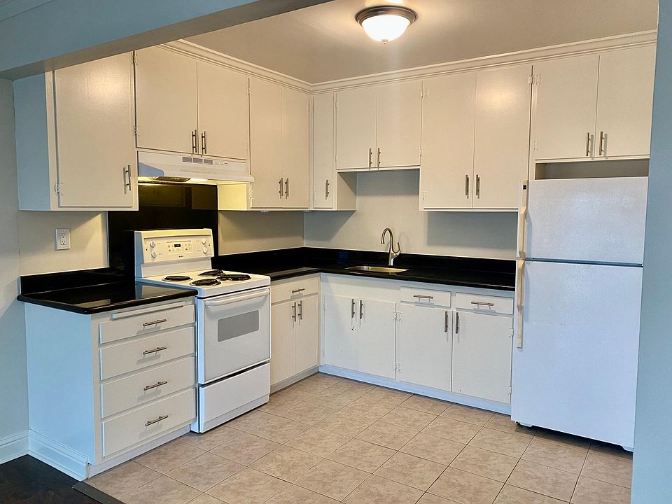 1st image of 420 20th Ave #7