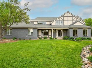 15780 Mark Dr, Brookfield, WI 53005