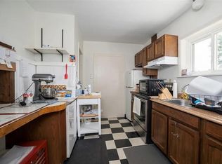 9059 Main St APT 1, Clarence, NY 14031