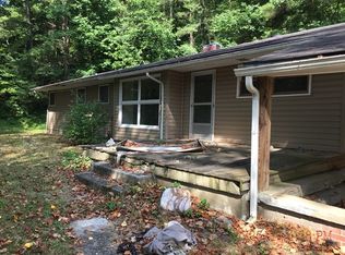 189 Elm St, Jenkins, KY 41537