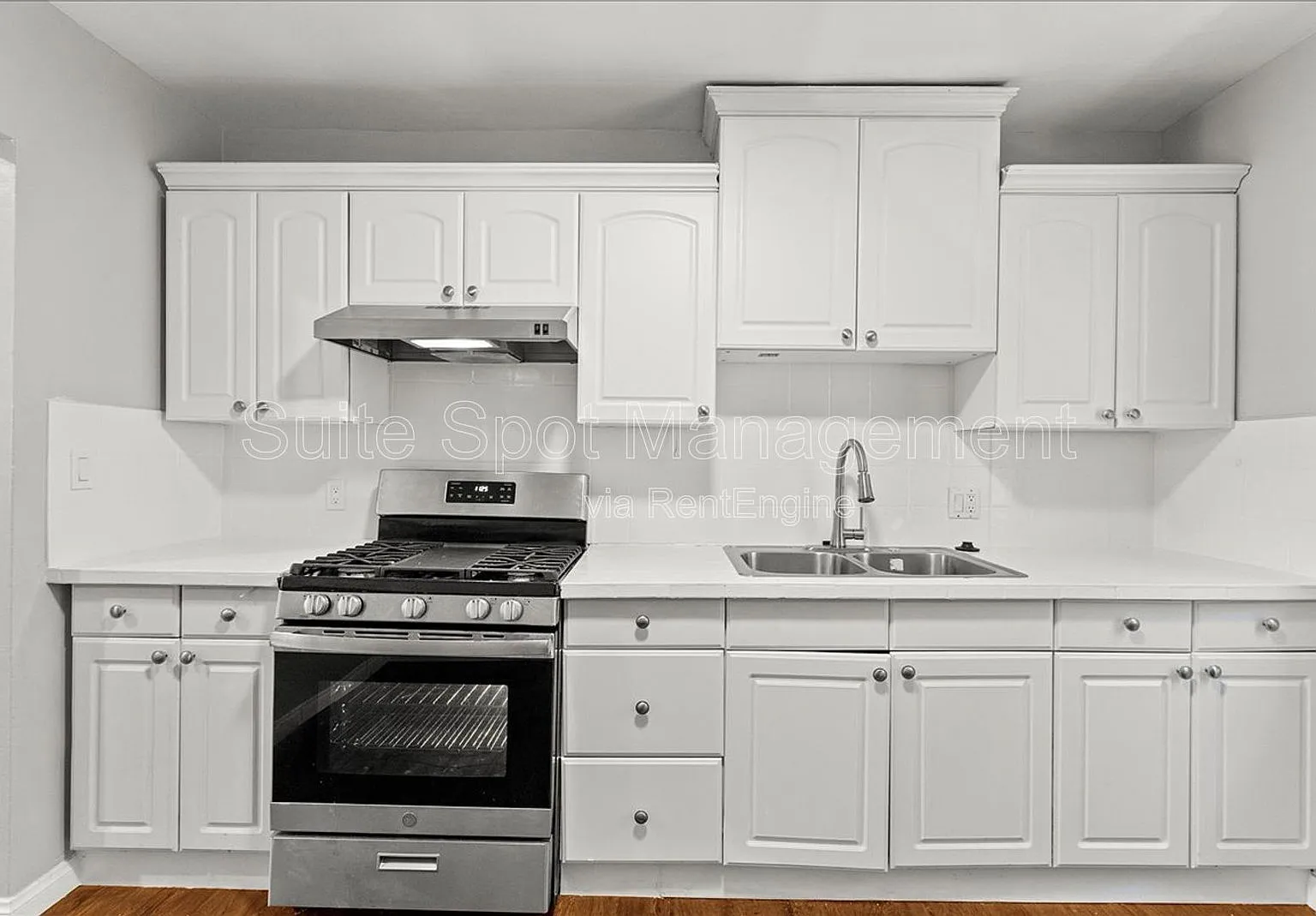 2 bed, 1.0 bath, 850 sqft, $2,795 — Photo 3