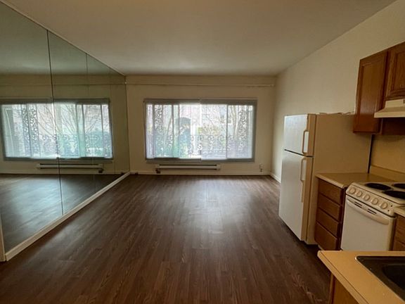 3rd image of 1889 Broadway APT 100