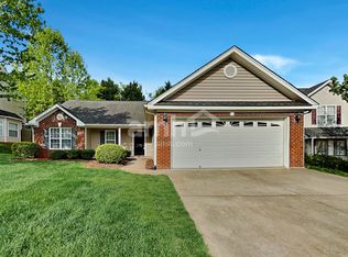 770 Peachtree Meadows Cir, Kernersville, NC 27284