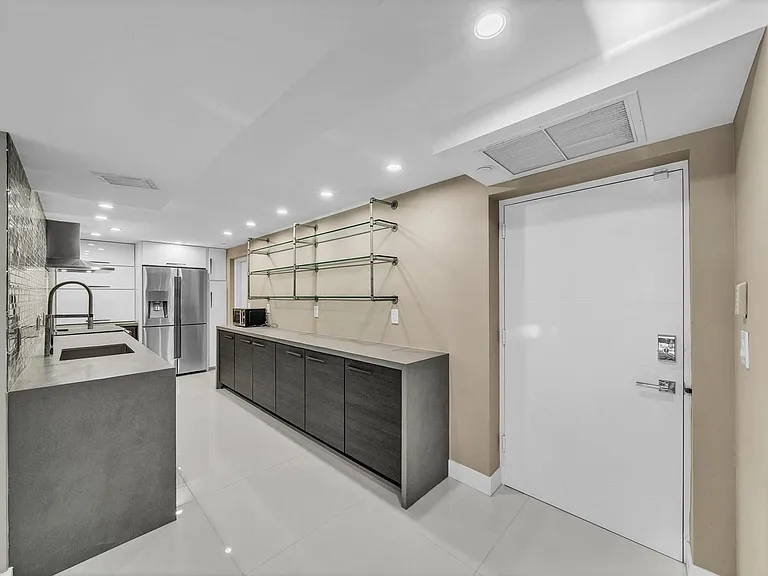 1151 N Fort Lauderdale Beach Blvd #1C — Photo 24