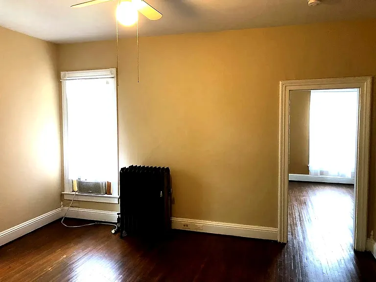 1112 S Fell Ave #2S — Photo 3
