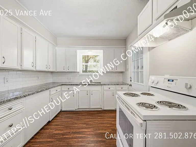 3025 Vance Ave — Photo 8