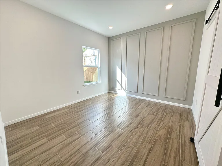 11555 Persimmon St — Photo 11