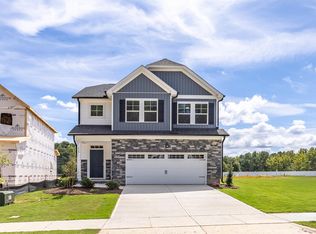 428 Longleaf Glen Ln, Zebulon, NC 27597