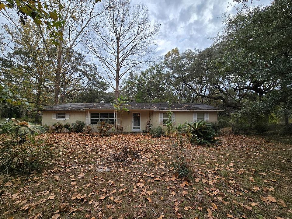 1st image of 8250 NW 130th St