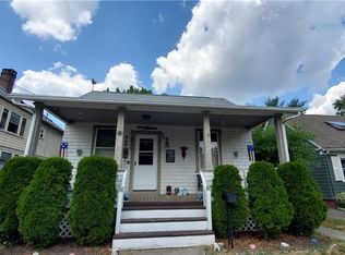 45 Homefield Ave, Providence, RI 02908