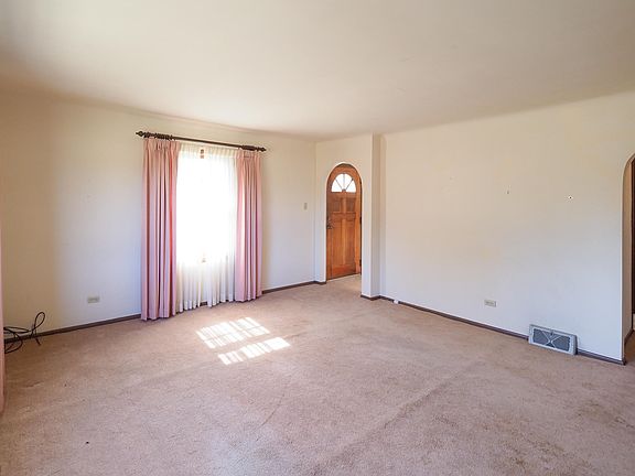 4th image of 29484 48th Ave