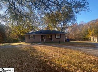 377 Cain Rd, Laurens, SC 29360