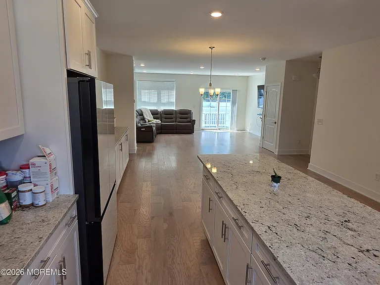 156 W Front St #9 — Photo 16