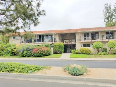 2112 Via Puerta Unit B, Laguna Woods, CA, 92637