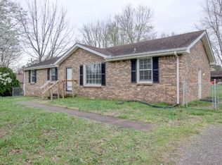 204 Hazelnut Ct, Clarksville, TN 37042