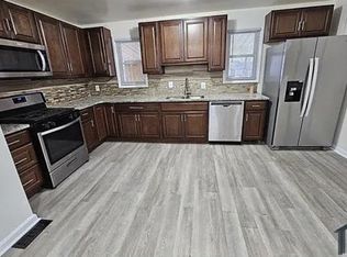 5626 Arnhem Rd, Baltimore, MD 21206