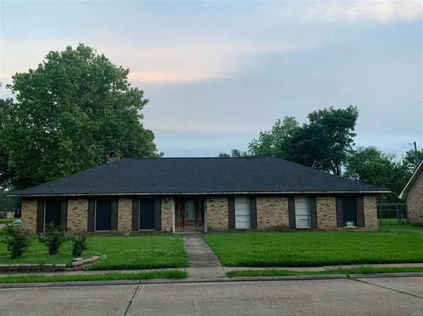 3803 Briarwood Blvd, Alexandria, LA 71303