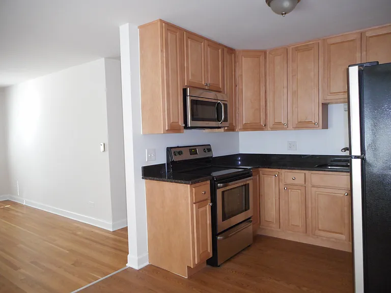 Smith and Colfax Apartments — Photo 17