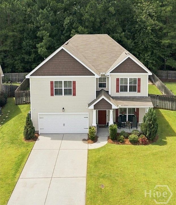 1st image of 132 Green Paddock Circle