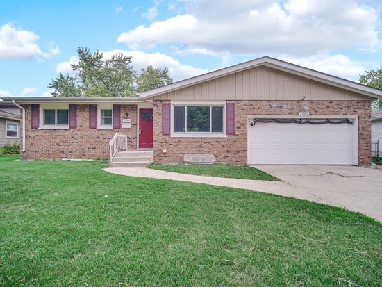 2684 W 61st Ave, Merrillville, IN 46410