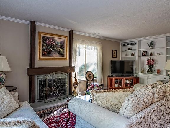 3rd image of 146 Mallard Dr #146