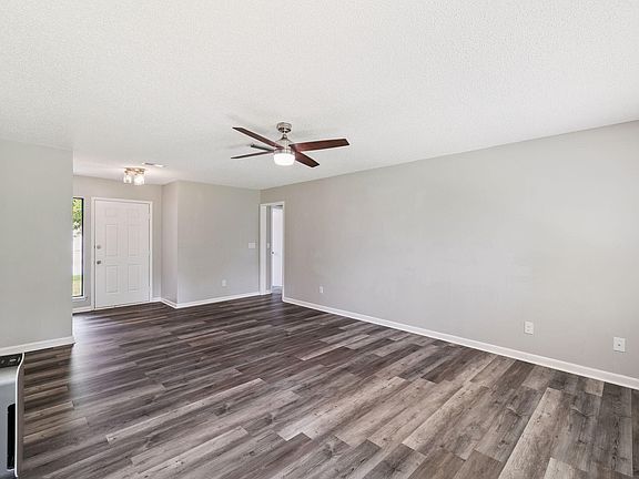 5th image of 1907 Quince Ave